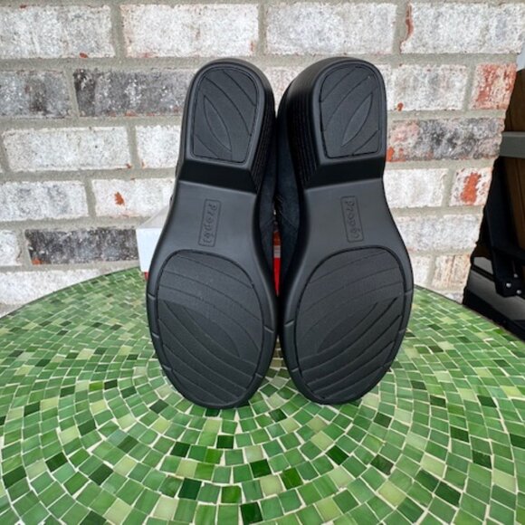 PROPET WOMENS MEMPHIS ROUND TOE ZIPPERED CASUAL BOOTS ANKLE 7-X Wide (2E) - Picture 6 of 13